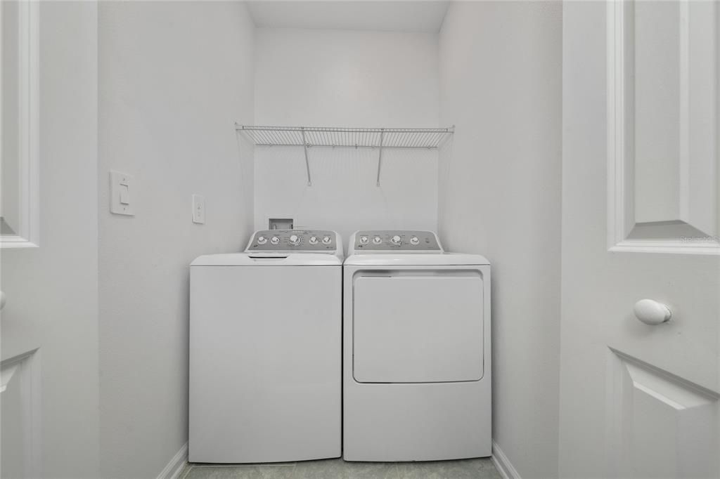 В аренду: $2,250 (3 спален, 2 ванн, 1672 Квадратных фут)