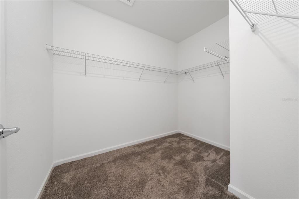 В аренду: $2,250 (3 спален, 2 ванн, 1672 Квадратных фут)