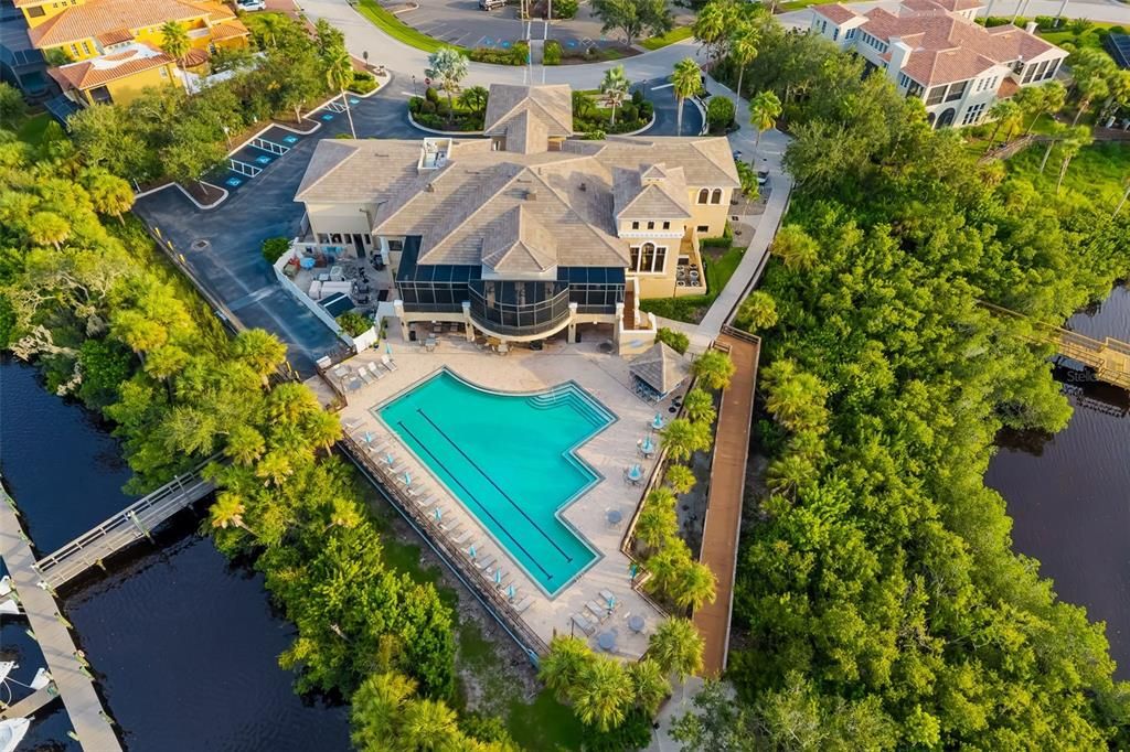 For Sale: $899,900 (4 beds, 3 baths, 2892 Square Feet)