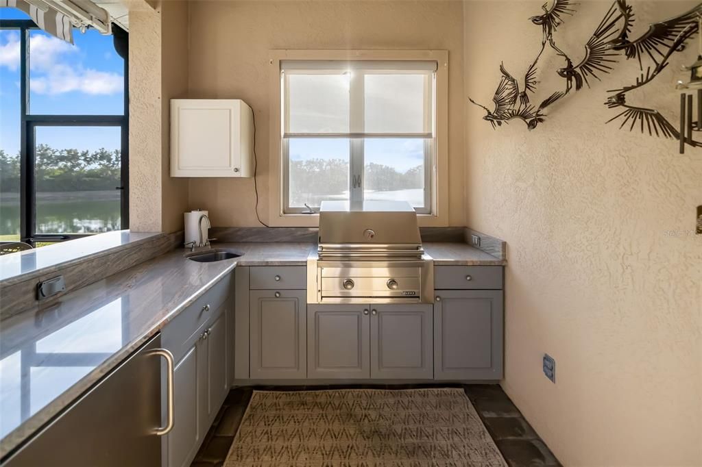 For Sale: $899,900 (4 beds, 3 baths, 2892 Square Feet)