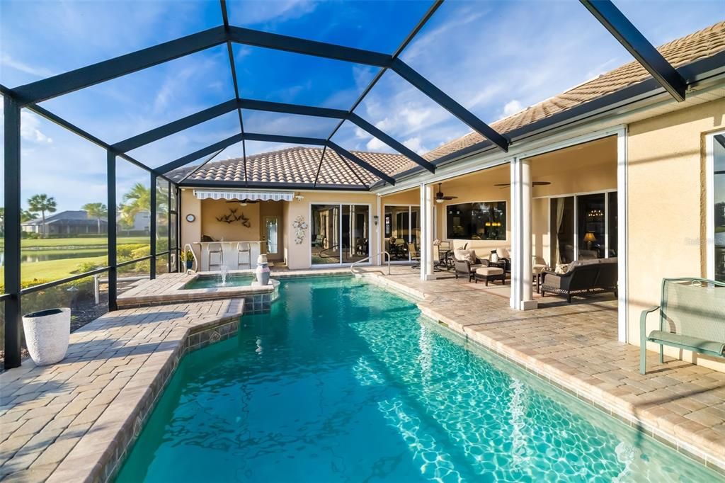 For Sale: $899,900 (4 beds, 3 baths, 2892 Square Feet)