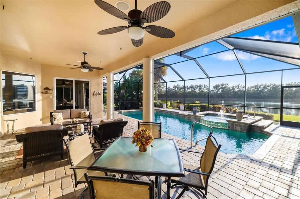 For Sale: $899,900 (4 beds, 3 baths, 2892 Square Feet)