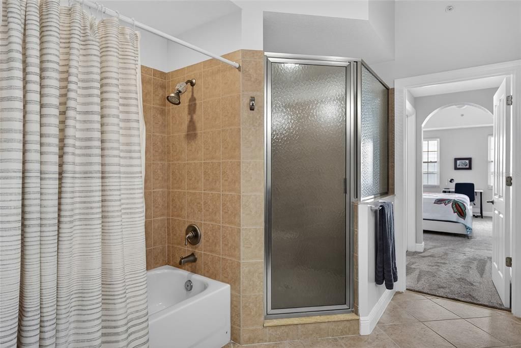 En Venta: $395,000 (3 camas, 2 baños, 1759 Pies cuadrados)