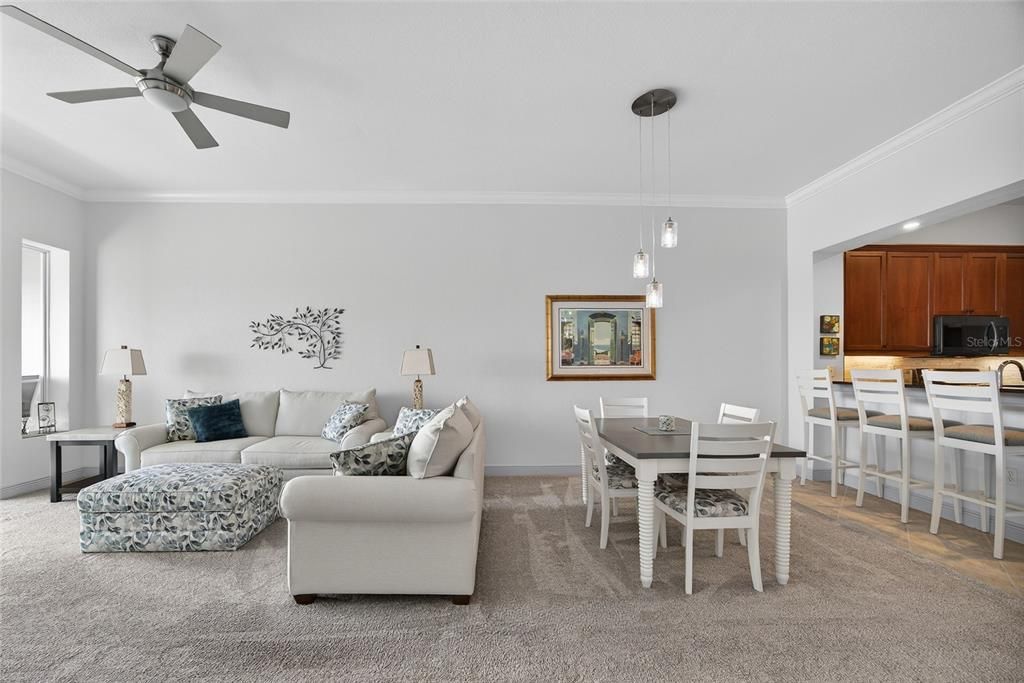 En Venta: $395,000 (3 camas, 2 baños, 1759 Pies cuadrados)