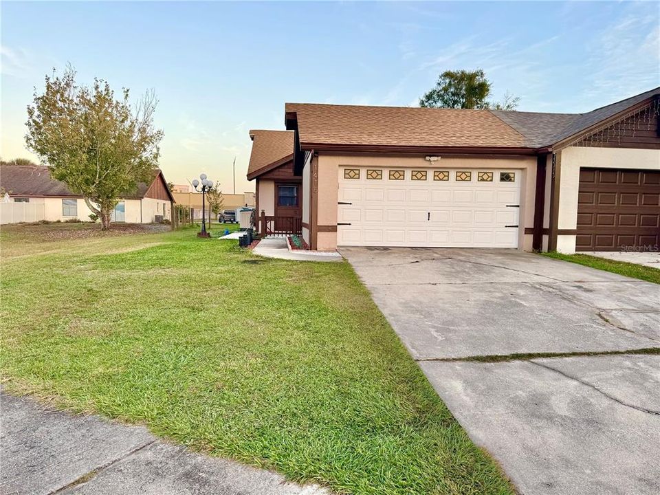 For Sale: $279,000 (3 beds, 2 baths, 980 Square Feet)