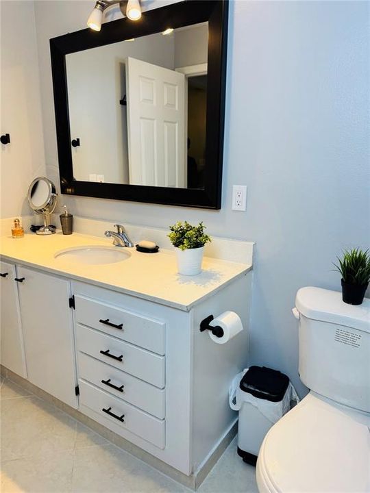 For Sale: $279,000 (3 beds, 2 baths, 980 Square Feet)