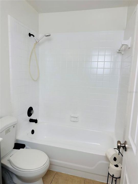 For Sale: $279,000 (3 beds, 2 baths, 980 Square Feet)