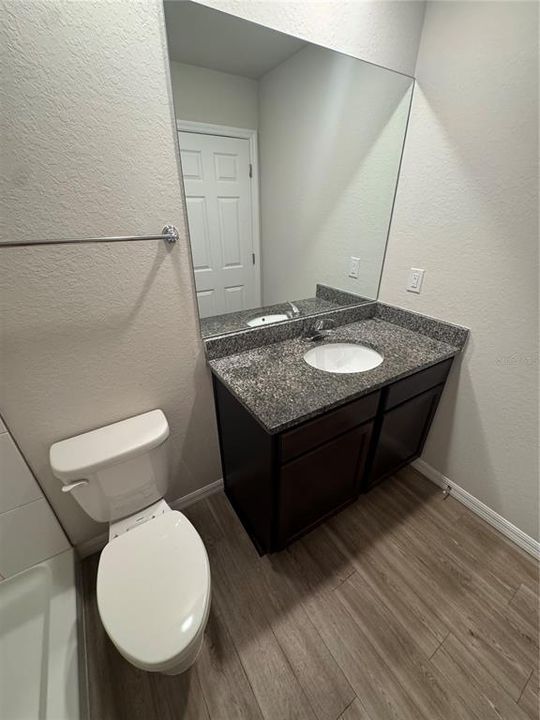 For Rent: $1,500 (4 beds, 4 baths, 2096 Square Feet)