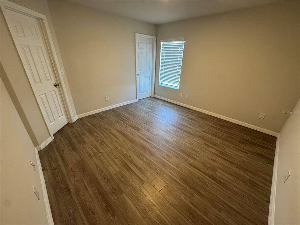 For Rent: $1,500 (4 beds, 4 baths, 2096 Square Feet)