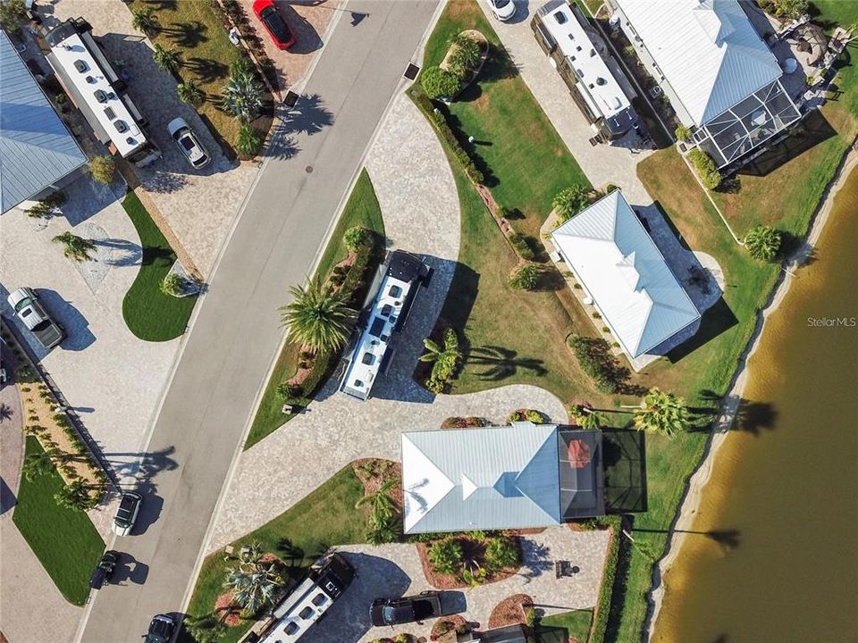 待售: $525,000 (1 贝兹, 1 浴室, 844 平方英尺)