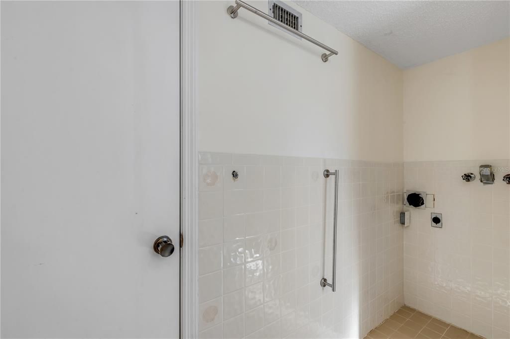 En Venta: $1,998,200 (5 camas, 5 baños, 4250 Pies cuadrados)