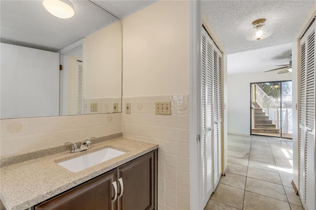 En Venta: $1,998,200 (5 camas, 5 baños, 4250 Pies cuadrados)