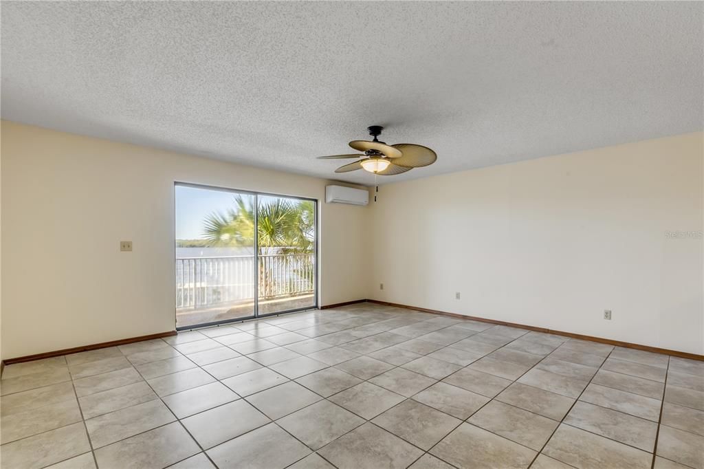 En Venta: $1,998,200 (5 camas, 5 baños, 4250 Pies cuadrados)