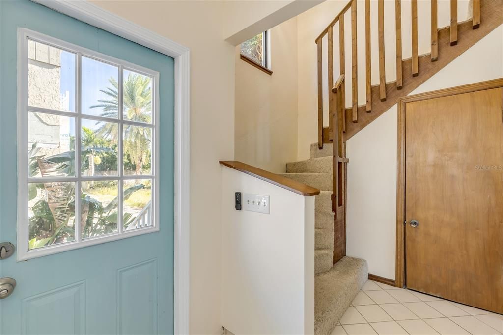 En Venta: $1,998,200 (5 camas, 5 baños, 4250 Pies cuadrados)