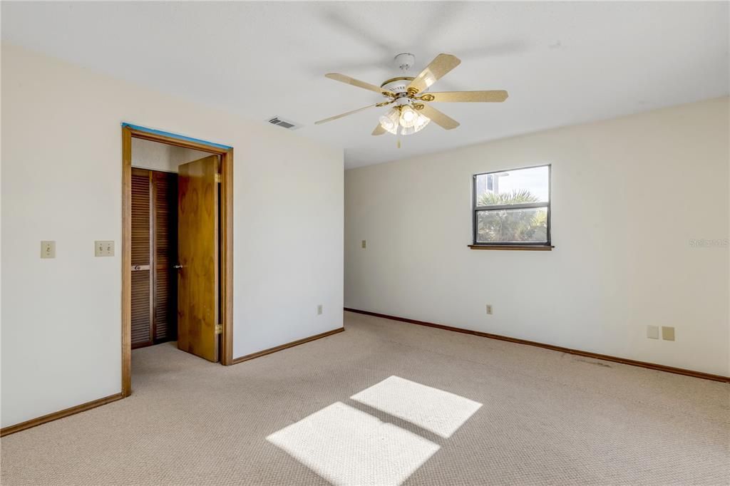 En Venta: $1,998,200 (5 camas, 5 baños, 4250 Pies cuadrados)