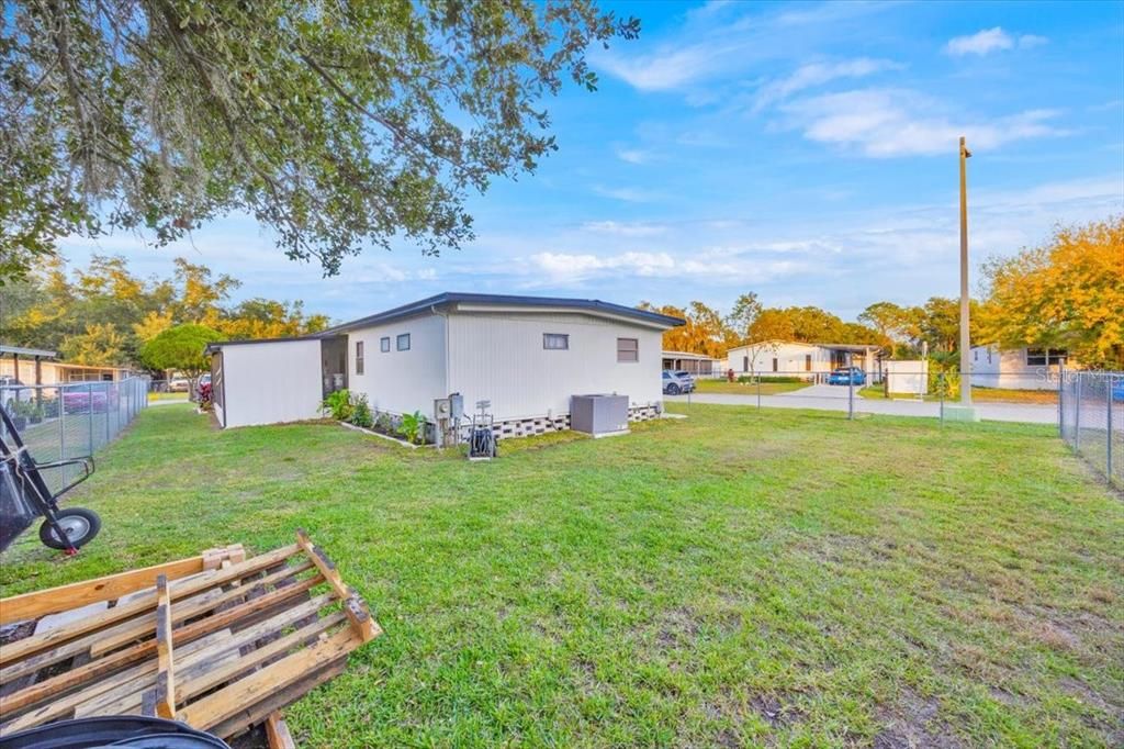 For Sale: $240,000 (3 beds, 2 baths, 1344 Square Feet)