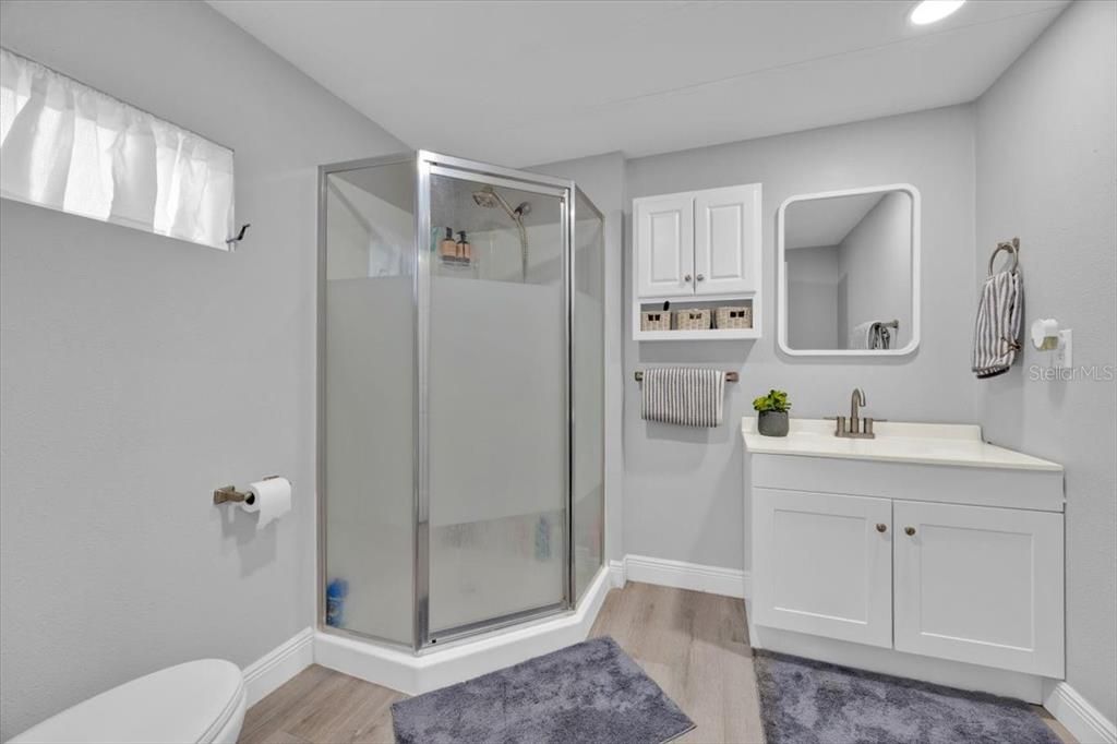 For Sale: $240,000 (3 beds, 2 baths, 1344 Square Feet)