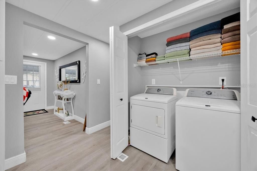 For Sale: $240,000 (3 beds, 2 baths, 1344 Square Feet)