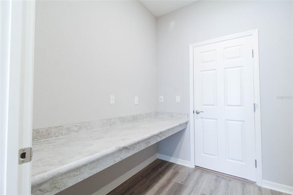 En Renta: $2,295 (4 camas, 2 baños, 2029 Pies cuadrados)