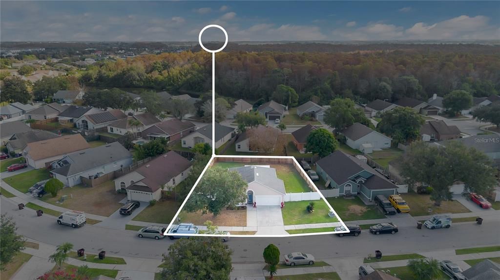 For Sale: $330,000 (4 beds, 2 baths, 1244 Square Feet)