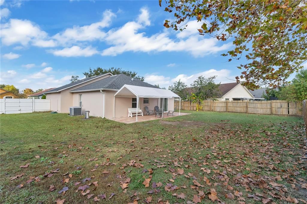 For Sale: $330,000 (4 beds, 2 baths, 1244 Square Feet)