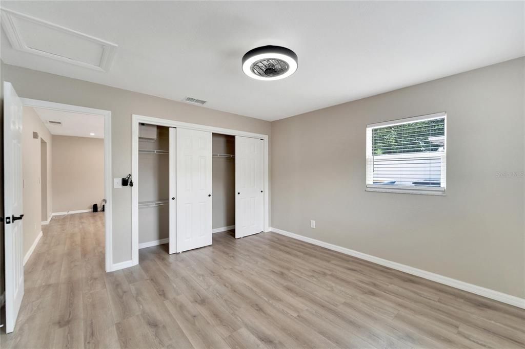 For Rent: $1,650 (2 beds, 1 baths, 845 Square Feet)