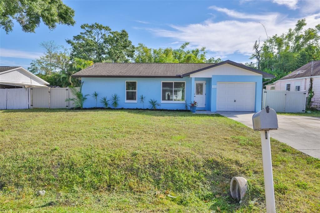 待售: $449,000 (3 贝兹, 2 浴室, 1049 平方英尺)