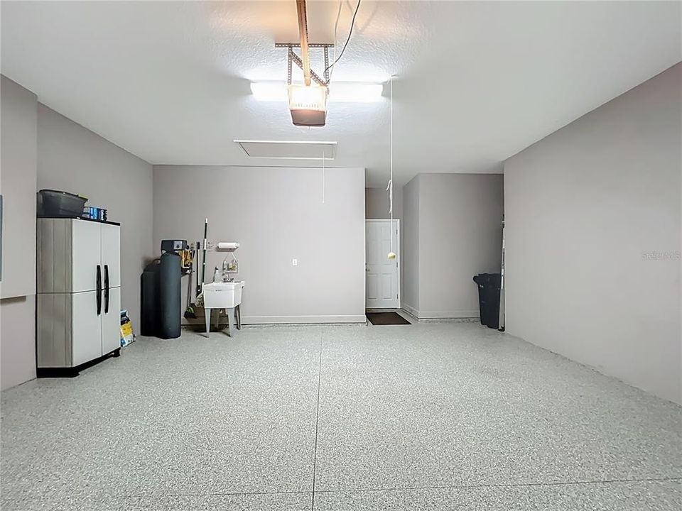 待售: $284,588 (2 贝兹, 2 浴室, 1493 平方英尺)