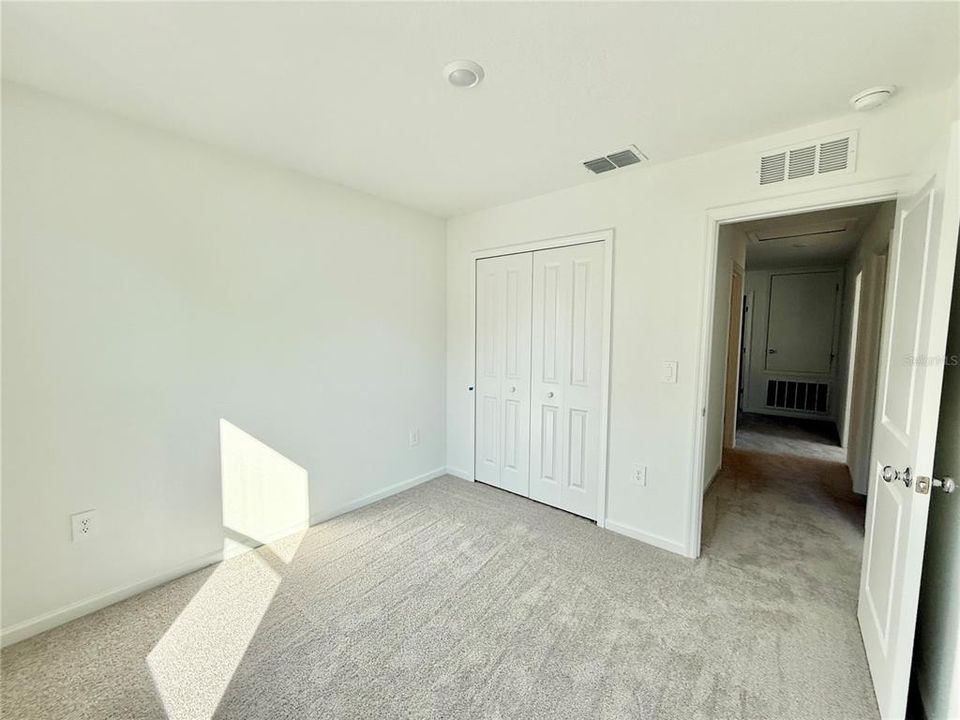 出租: $1,750 (4 贝兹, 2 浴室, 1879 平方英尺)