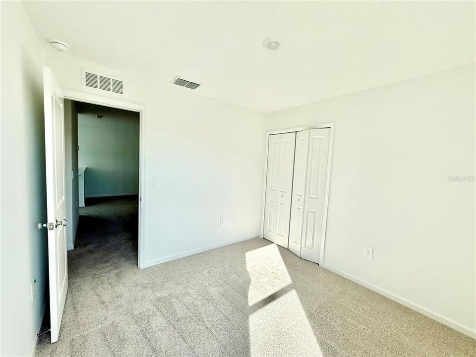 出租: $1,750 (4 贝兹, 2 浴室, 1879 平方英尺)