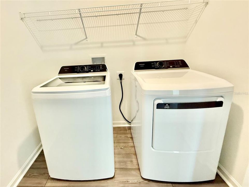 出租: $1,750 (4 贝兹, 2 浴室, 1879 平方英尺)