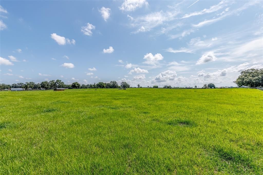 待售: $3,998,200 (9 贝兹, 6 浴室, 4074 平方英尺)