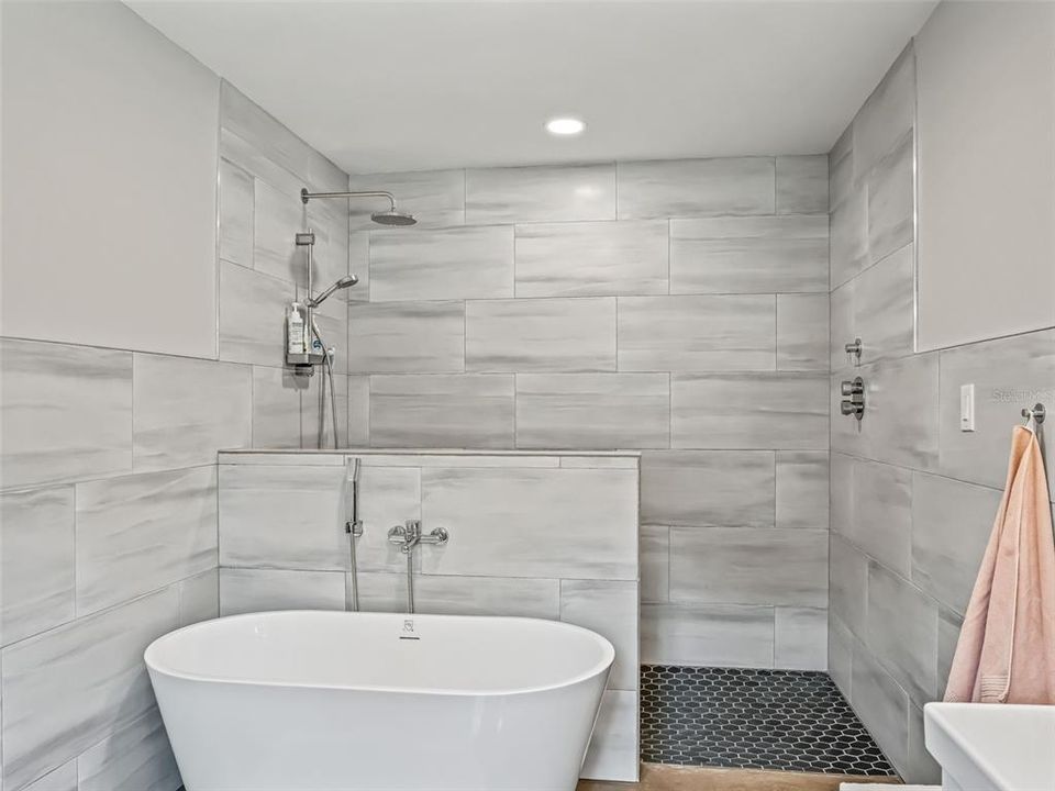 待售: $1,790,000 (3 贝兹, 3 浴室, 3800 平方英尺)