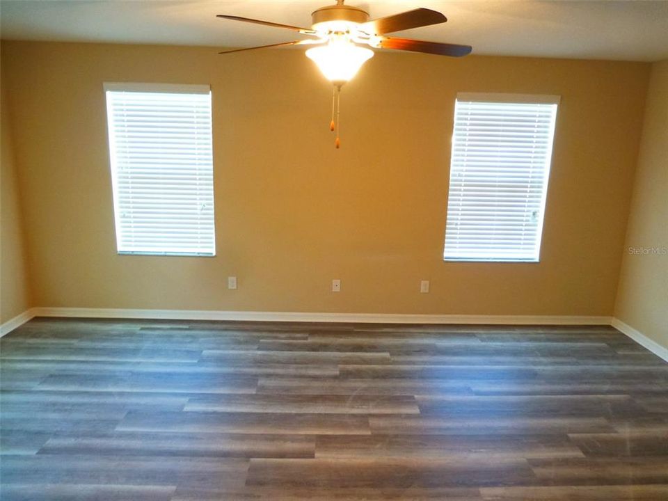 В аренду: $3,200 (3 спален, 2 ванн, 2230 Квадратных фут)