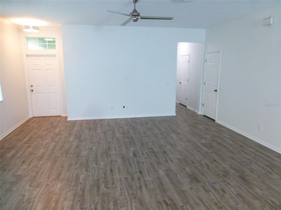 В аренду: $3,200 (3 спален, 2 ванн, 2230 Квадратных фут)