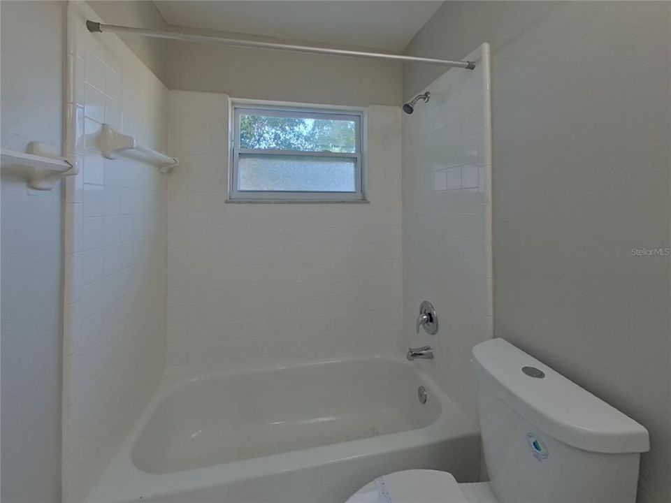 出租: $1,839 (3 贝兹, 2 浴室, 1178 平方英尺)