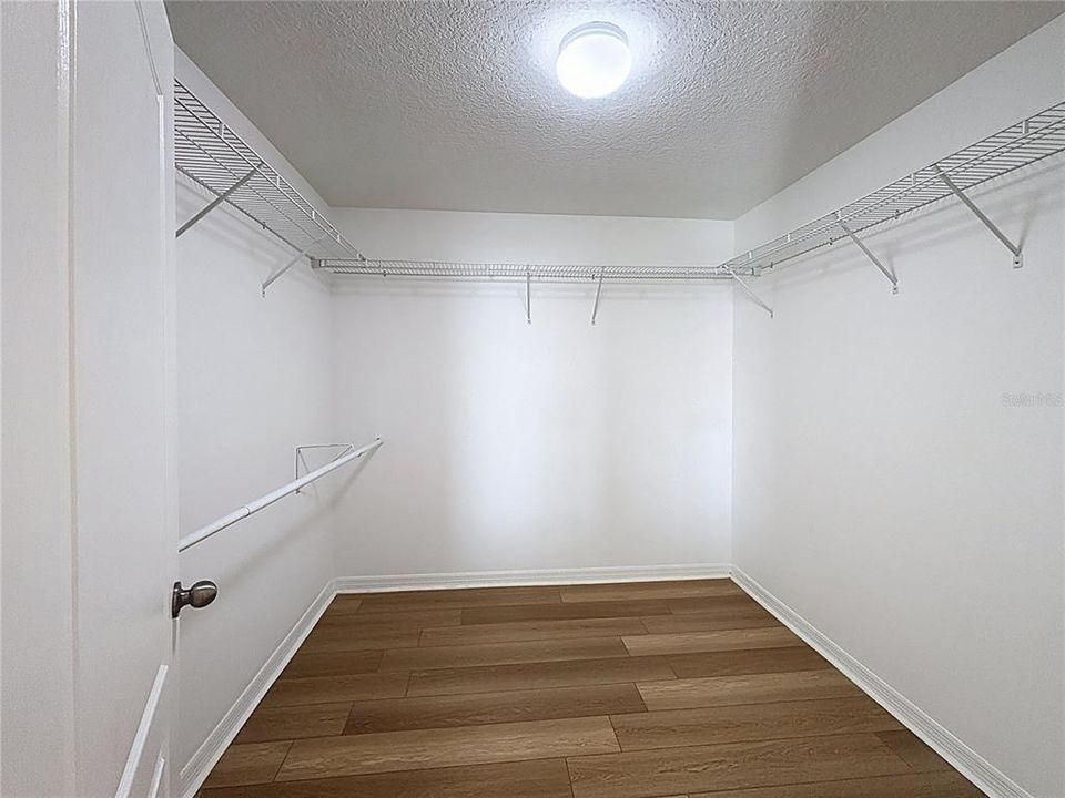 待售: $459,000 (5 贝兹, 3 浴室, 3332 平方英尺)