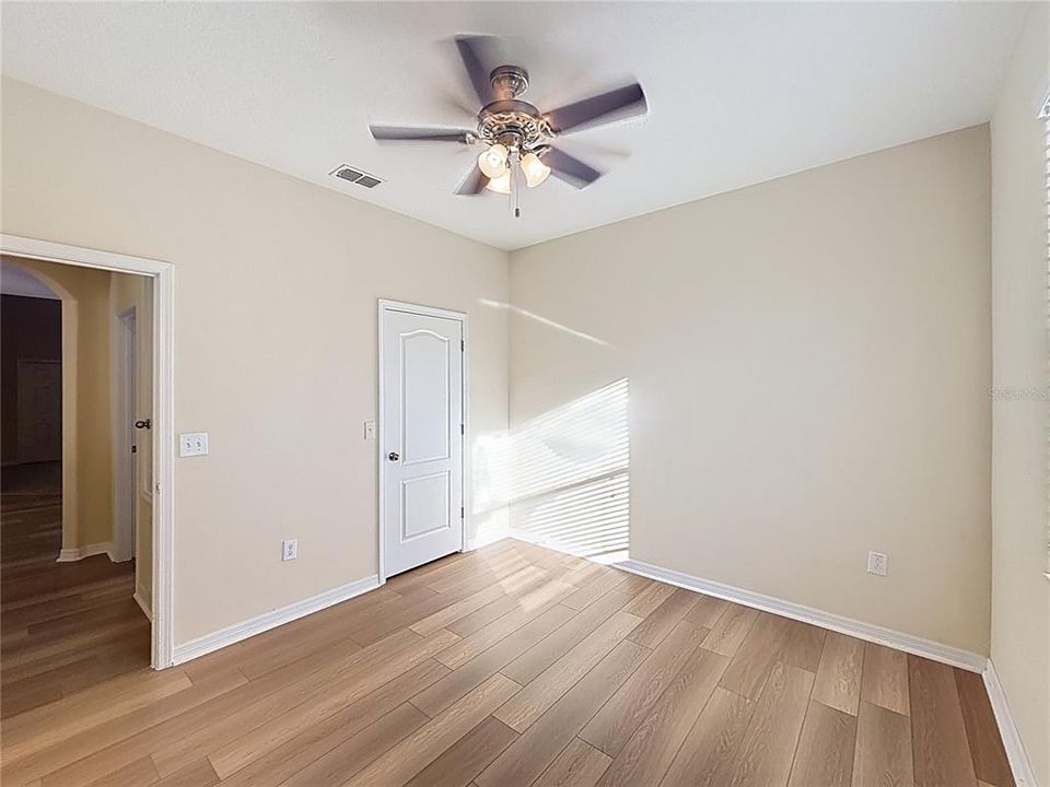 待售: $459,000 (5 贝兹, 3 浴室, 3332 平方英尺)