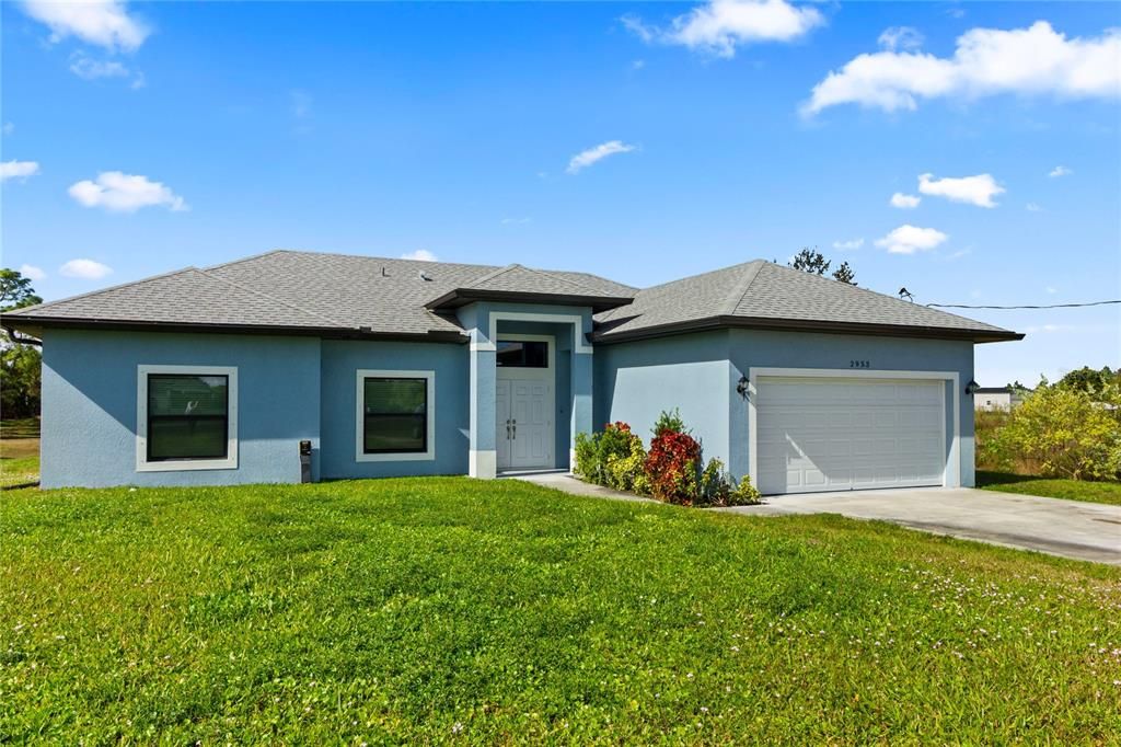 For Sale: $499,900 (3 beds, 2 baths, 1455 Square Feet)