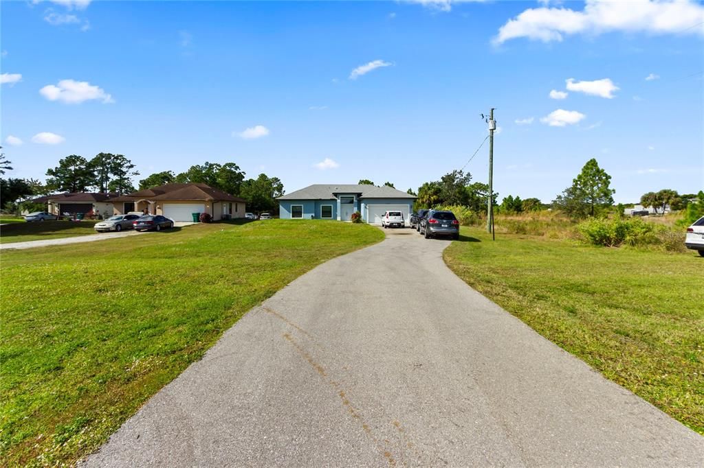 For Sale: $499,900 (3 beds, 2 baths, 1455 Square Feet)