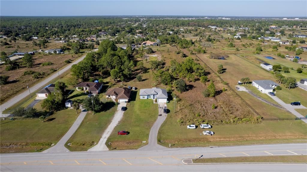 For Sale: $499,900 (3 beds, 2 baths, 1455 Square Feet)