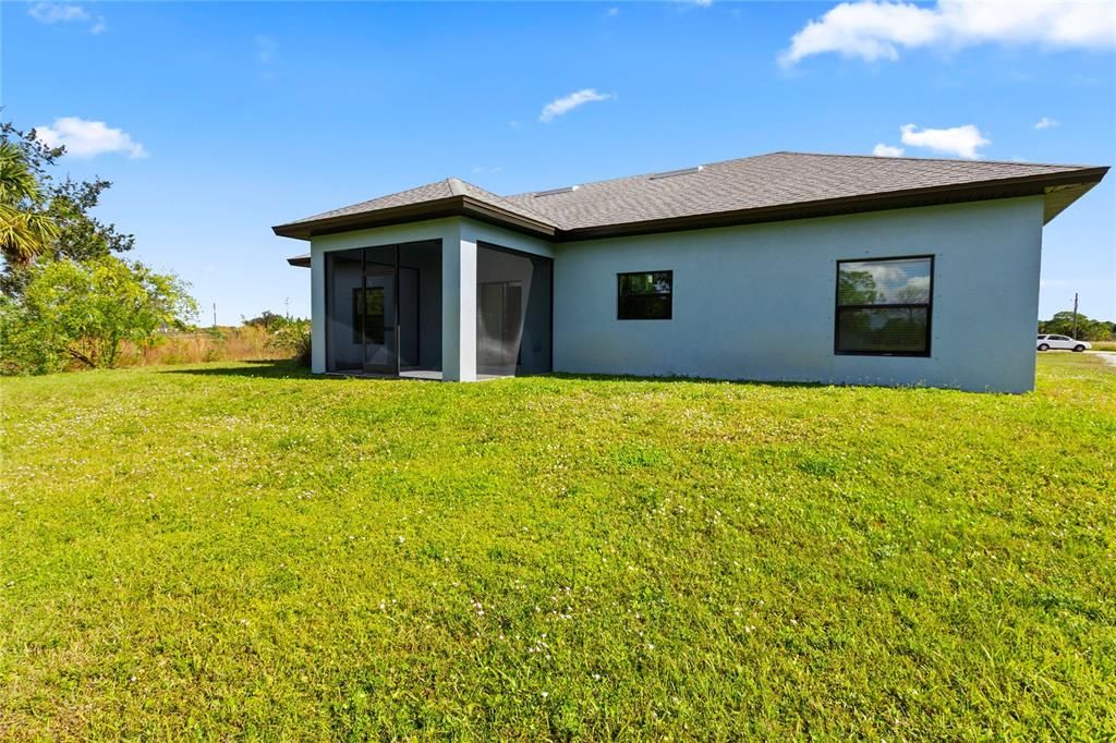 For Sale: $499,900 (3 beds, 2 baths, 1455 Square Feet)