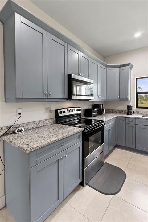 For Sale: $499,900 (3 beds, 2 baths, 1455 Square Feet)