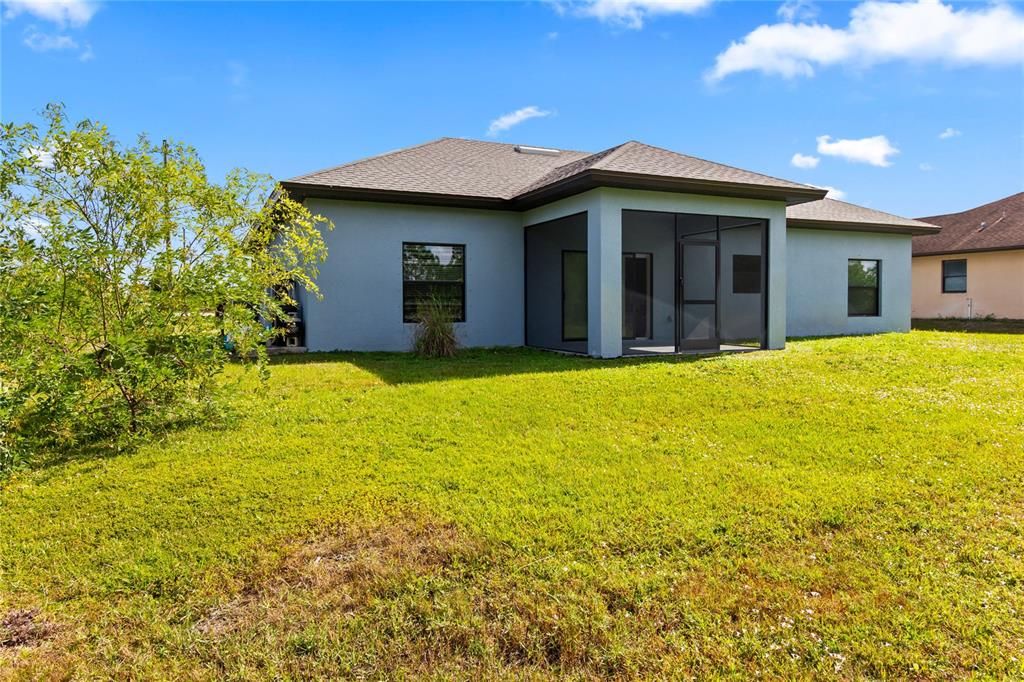 For Sale: $499,900 (3 beds, 2 baths, 1455 Square Feet)