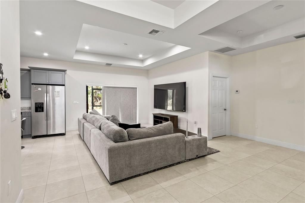 For Sale: $499,900 (3 beds, 2 baths, 1455 Square Feet)