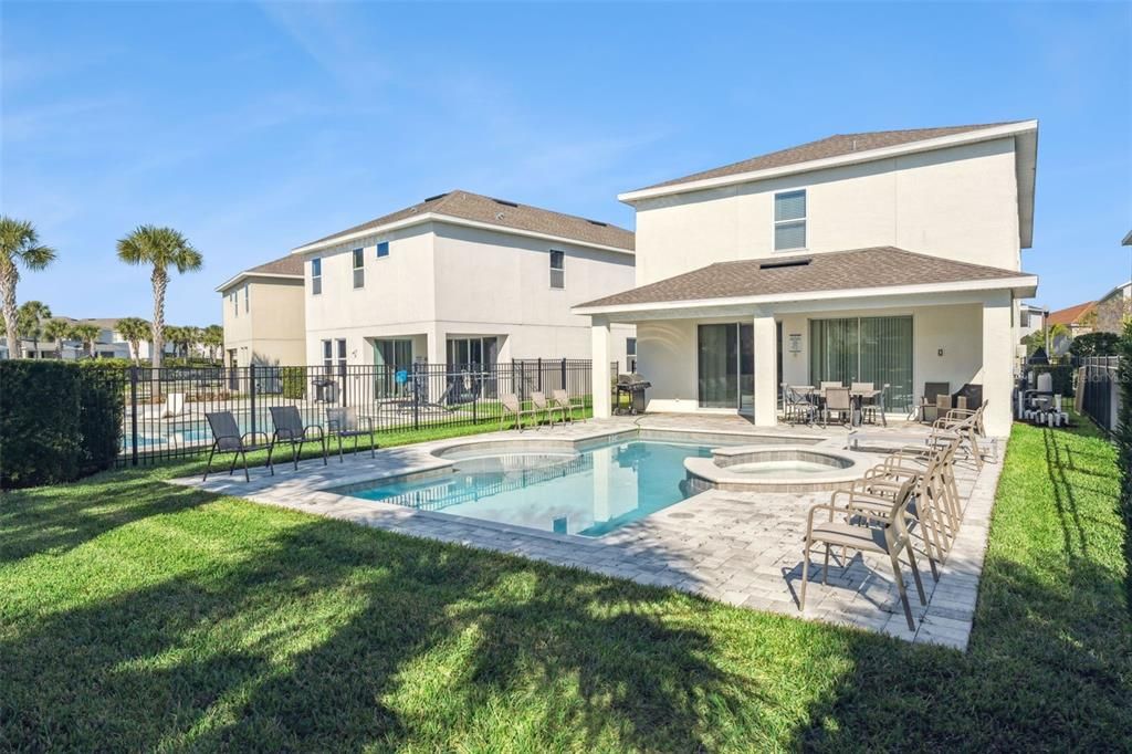 待售: $669,000 (6 贝兹, 6 浴室, 2831 平方英尺)