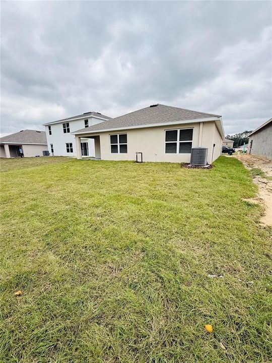 出租: $2,200 (4 贝兹, 2 浴室, 1828 平方英尺)