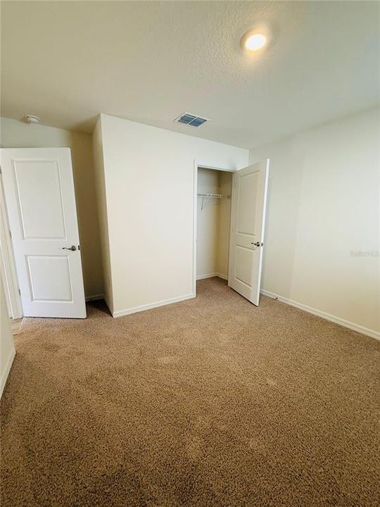 出租: $2,200 (4 贝兹, 2 浴室, 1828 平方英尺)