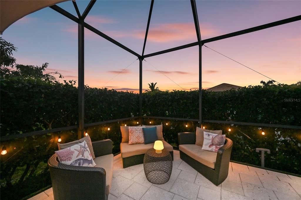 En Venta: $1,250,000 (3 camas, 2 baños, 2557 Pies cuadrados)