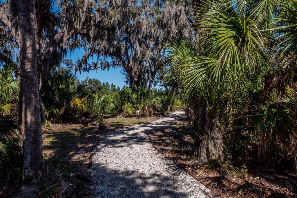 En Venta: $1,250,000 (3 camas, 2 baños, 2557 Pies cuadrados)